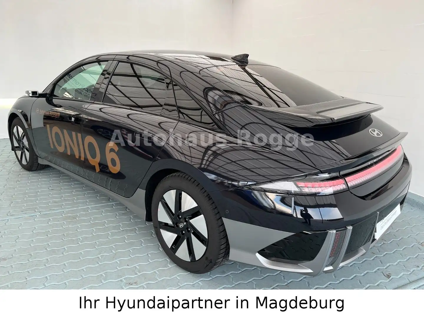 Hyundai IONIQ 6 77,4 kWh UNIQ *Schiebedach*dig. Spiegel* Bleu - 2