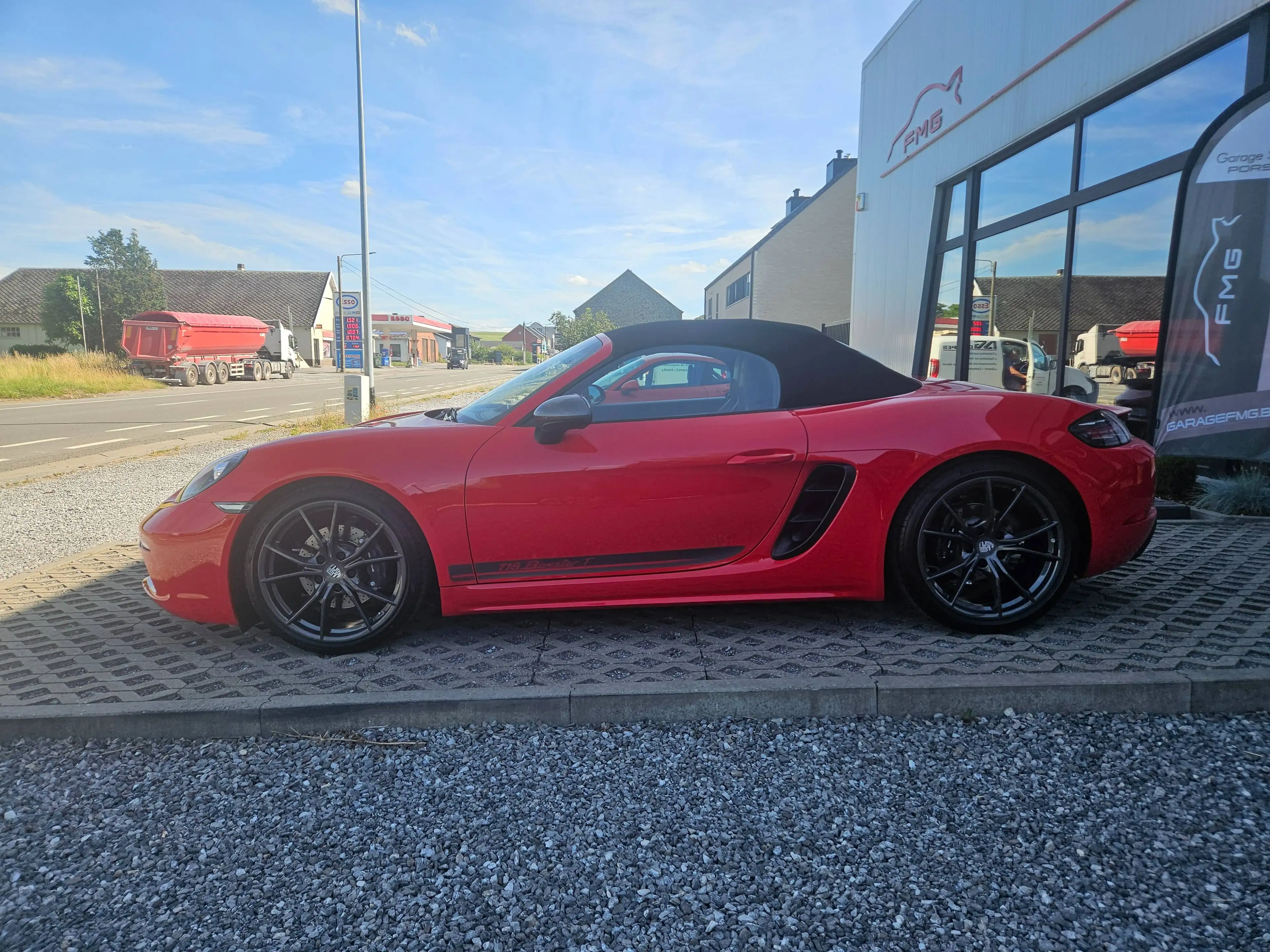 Porsche 718 718 Boxster T 2.0 Turbo PDK — photo 2