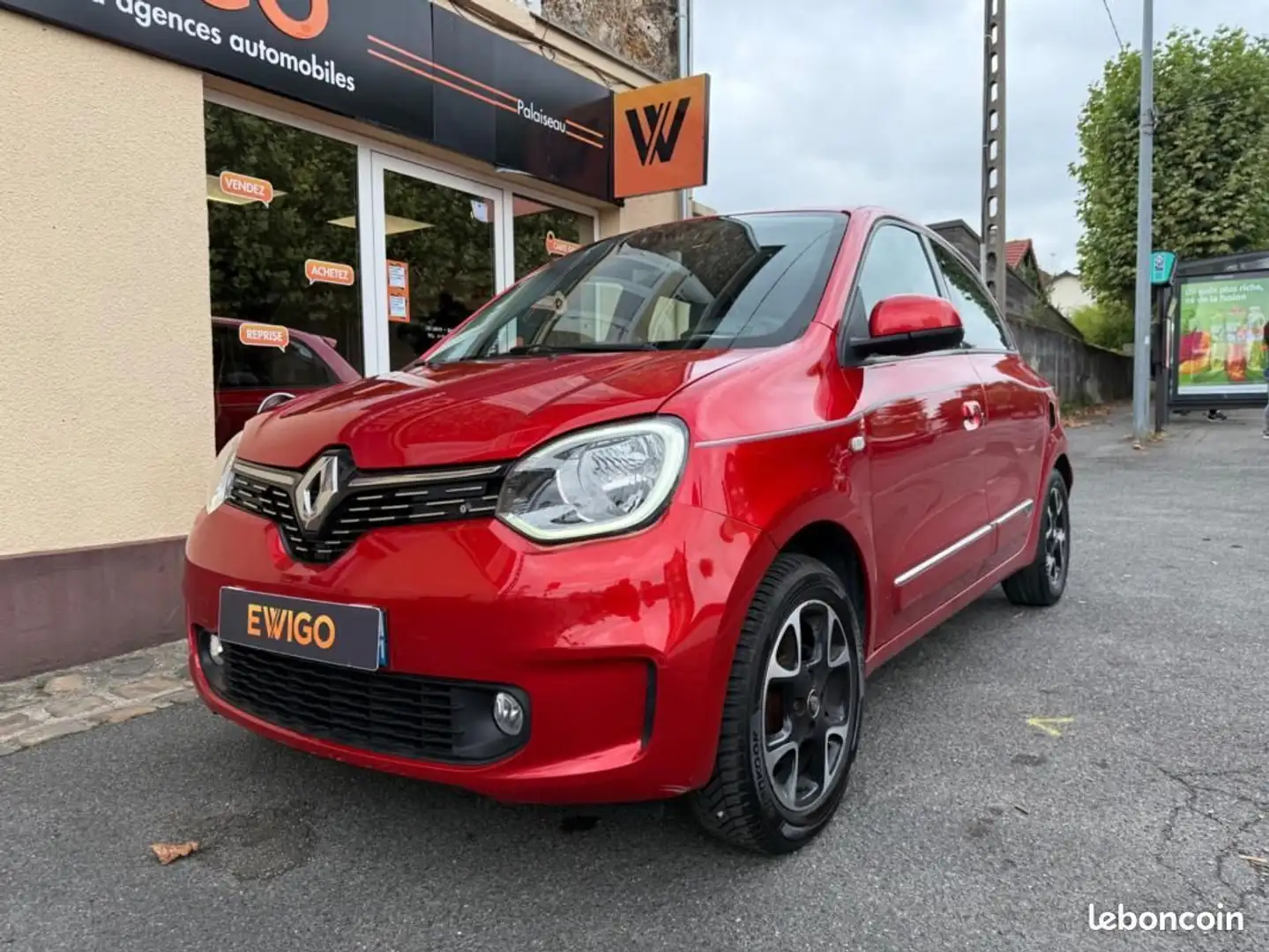 Renault Twingo 0.9 TCE 92Ch INTENS EDC BVA Rouge - 1
