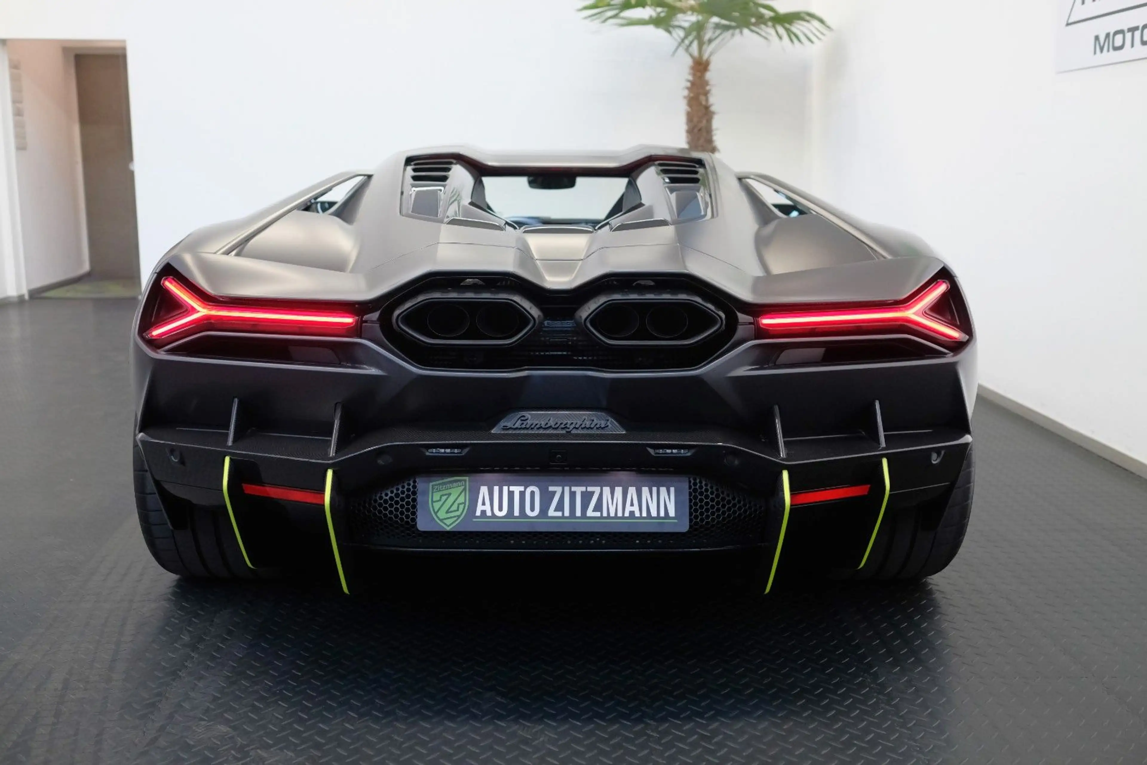 Lamborghini Revuelto Ad Personam/CARBON IN+OUT/LIFT/PASS.DIS — photo 8