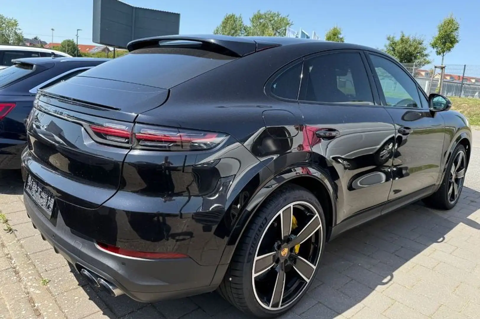 Porsche Cayenne Coupe S*PANO/MEMORY/LEDER* Schwarz - 2