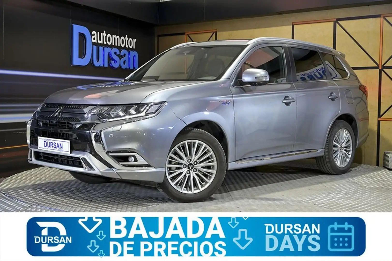 Mitsubishi Outlander 2.4 PHEV Kaiteki Auto 4WD Grigio - 1
