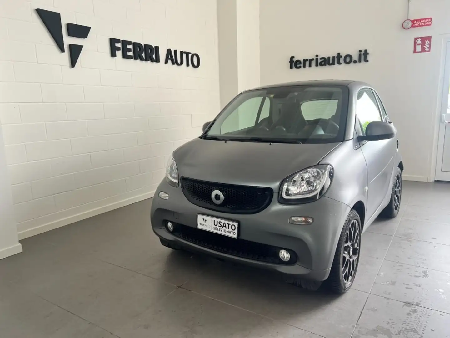 smart forTwo 70 1.0 twinamic Prime Gris - 1