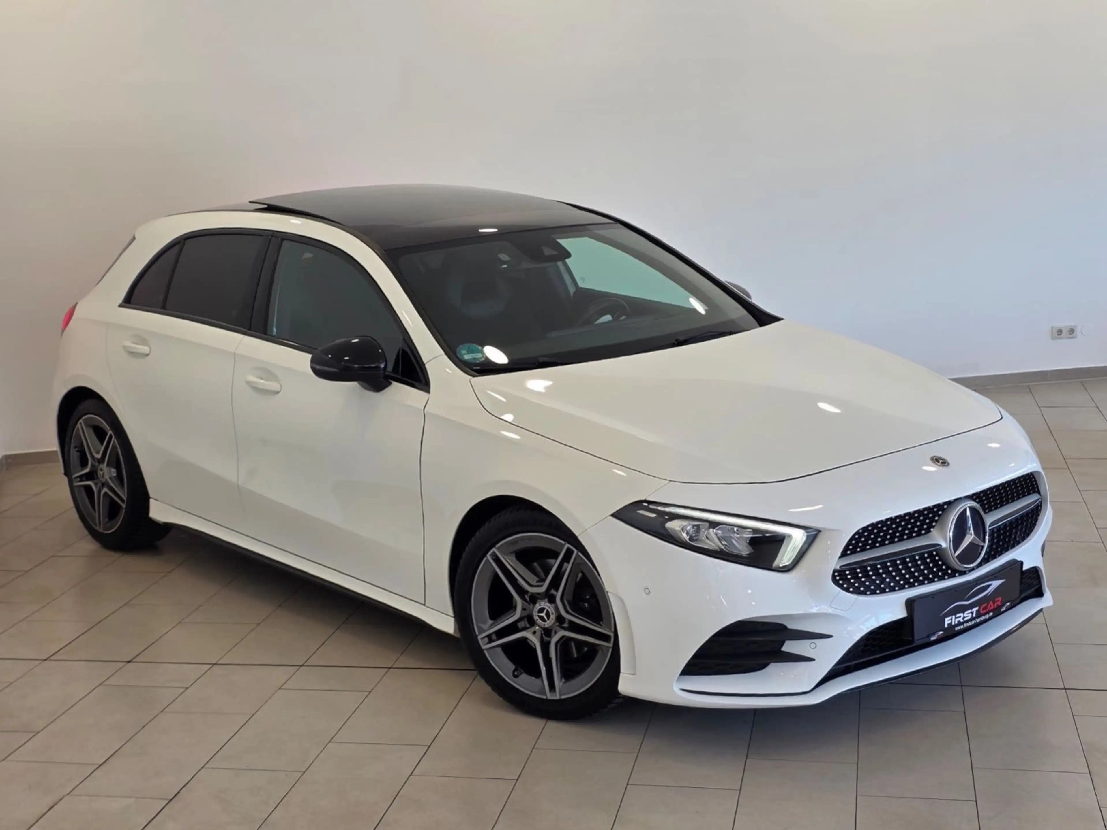 Mercedes-Benz A 200 AMG-Line|PANO|MBUX|AMBIENTE| — photo 5