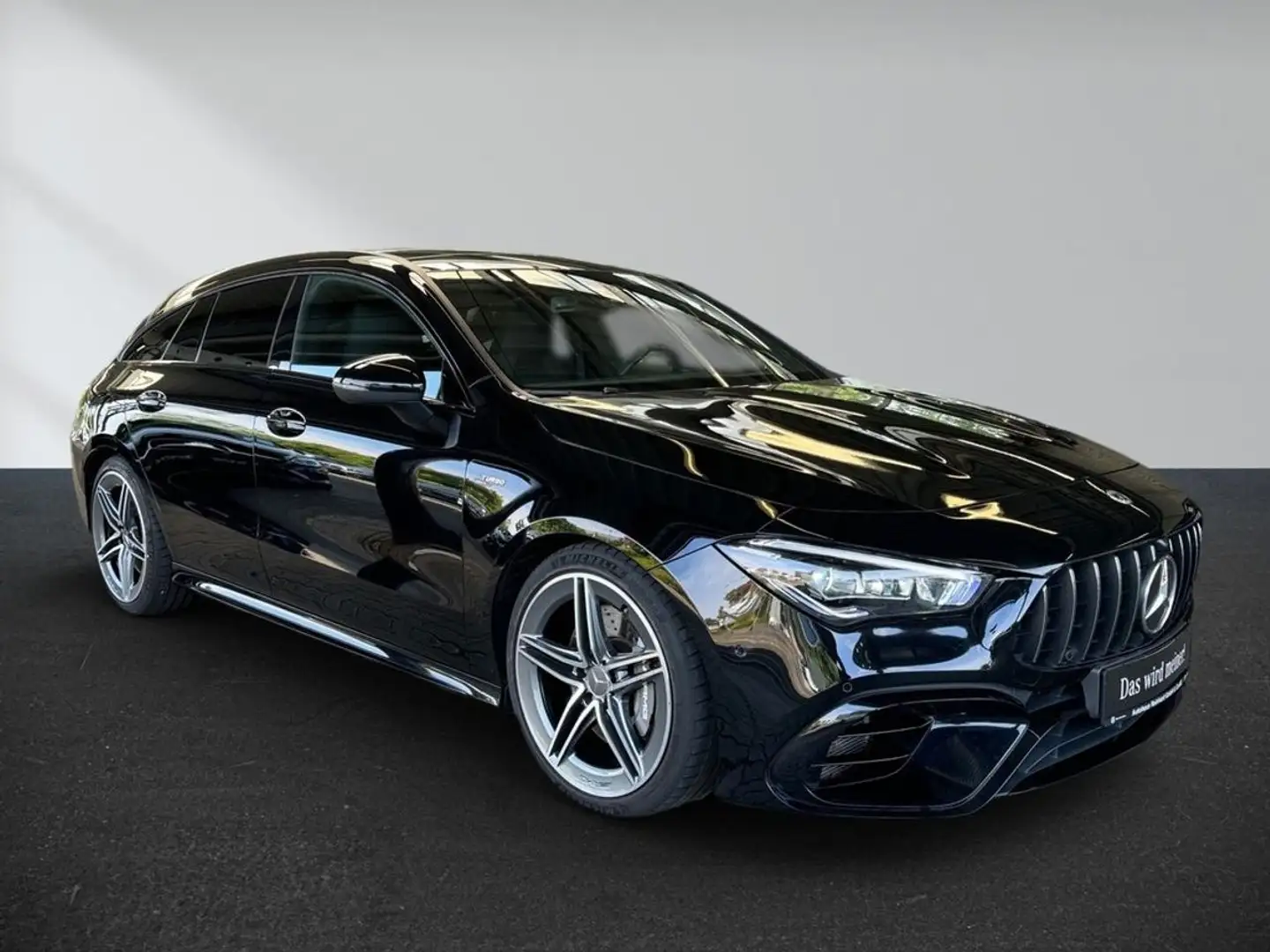 Mercedes-Benz CLA 45 AMG Shooting Brake 4Matic 7G-DCT Noir - 1