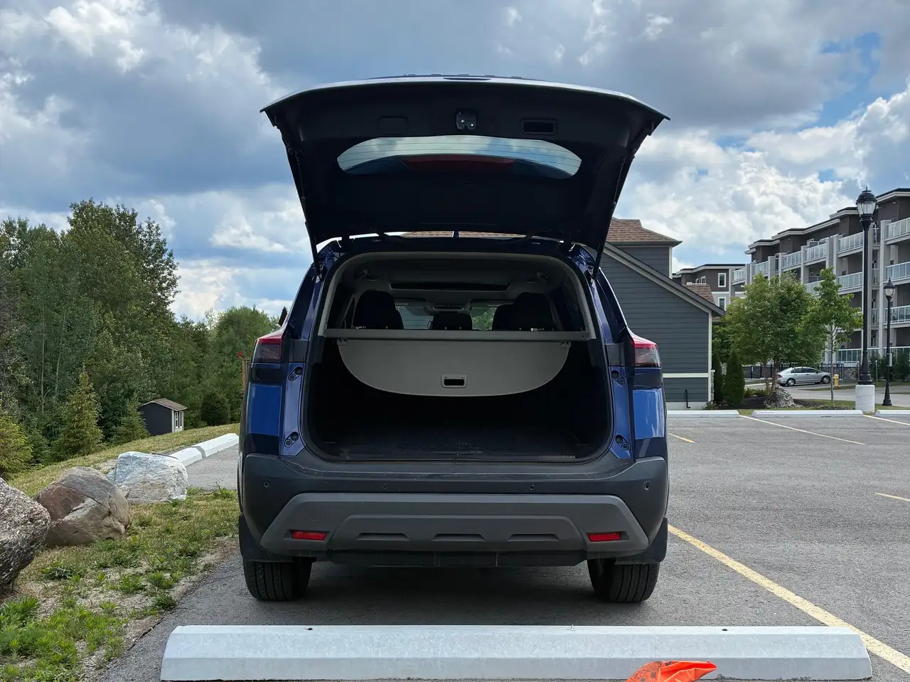 Nissan Rogue снимка Nissan Rogue