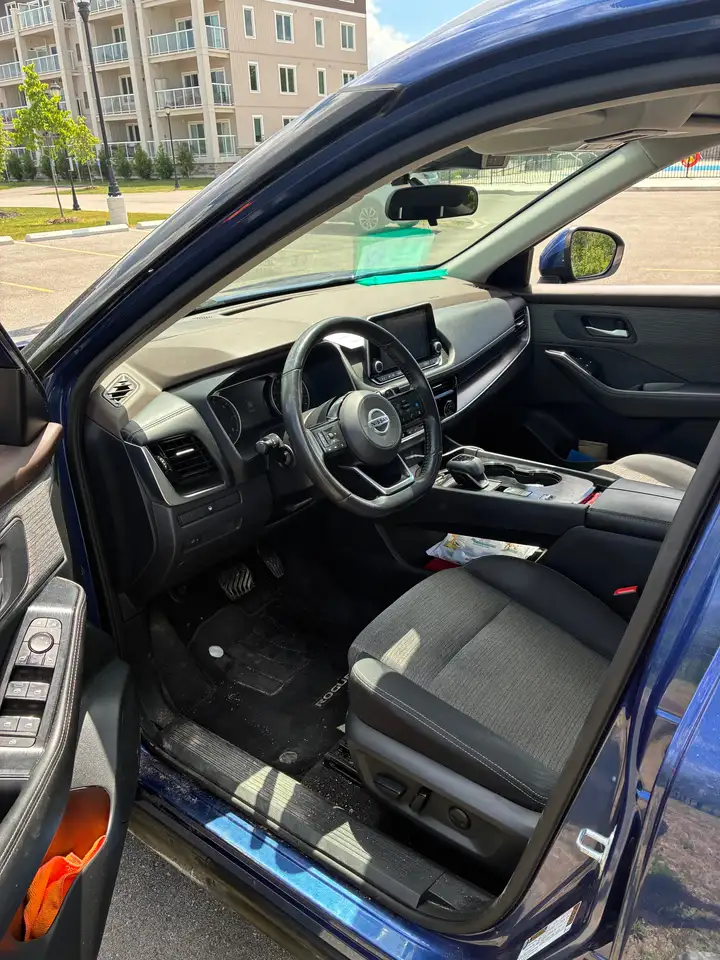 Nissan Rogue снимка Nissan Rogue