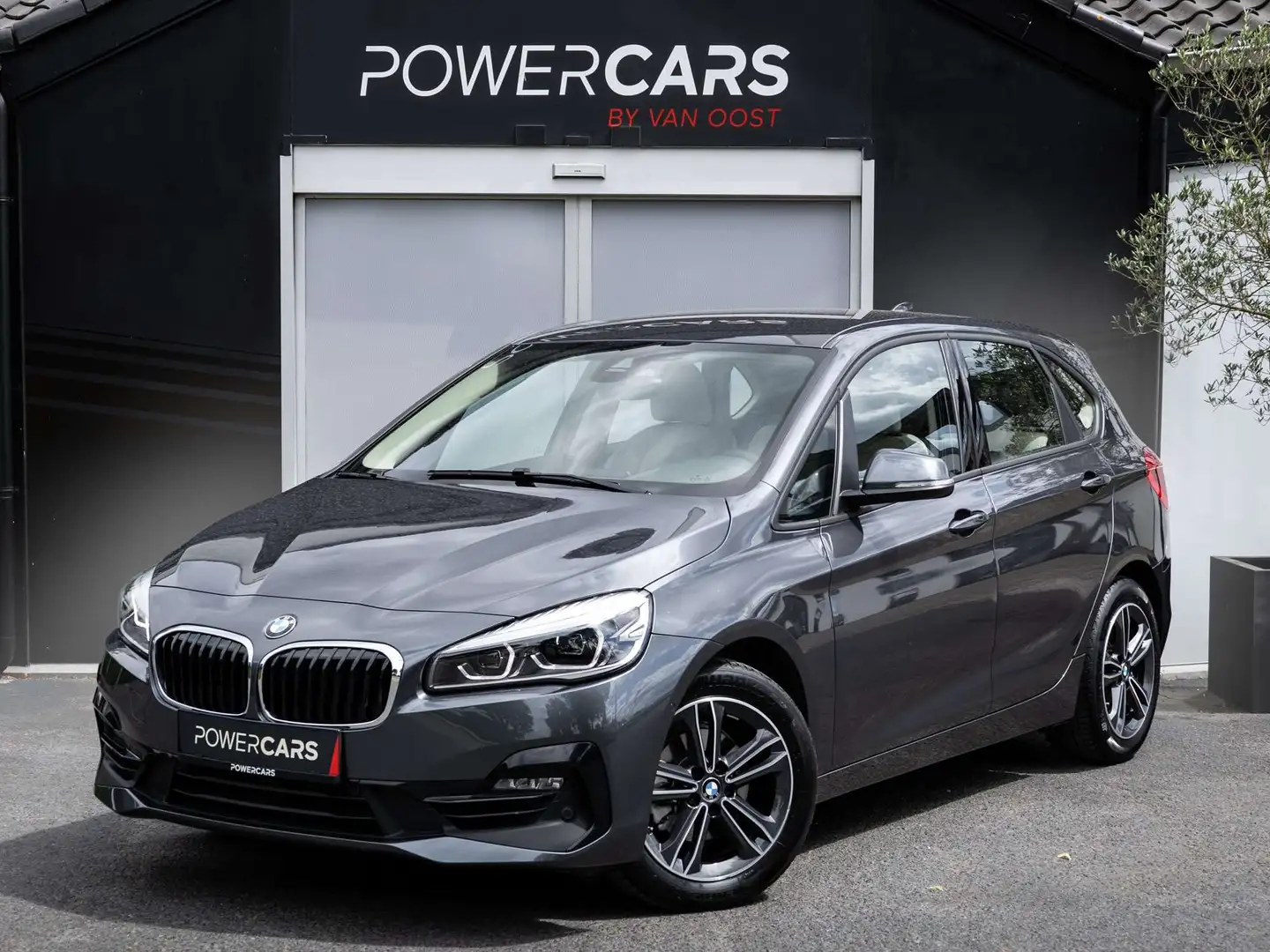 BMW 218 i Active Tourer  9.000 KM  Sport Line  Leder Grijs - 1