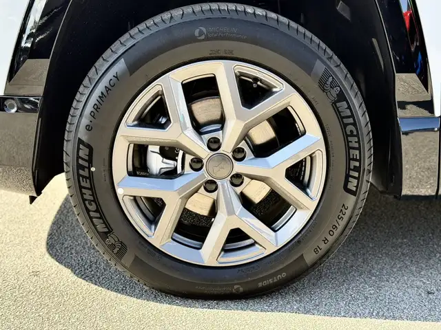 Jeep Compass view 4