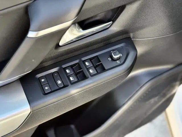 Jeep Compass view 14