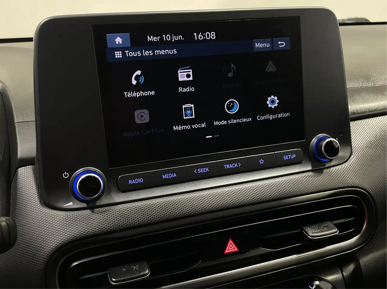 Hyundai KONA снимка Hyundai KONA