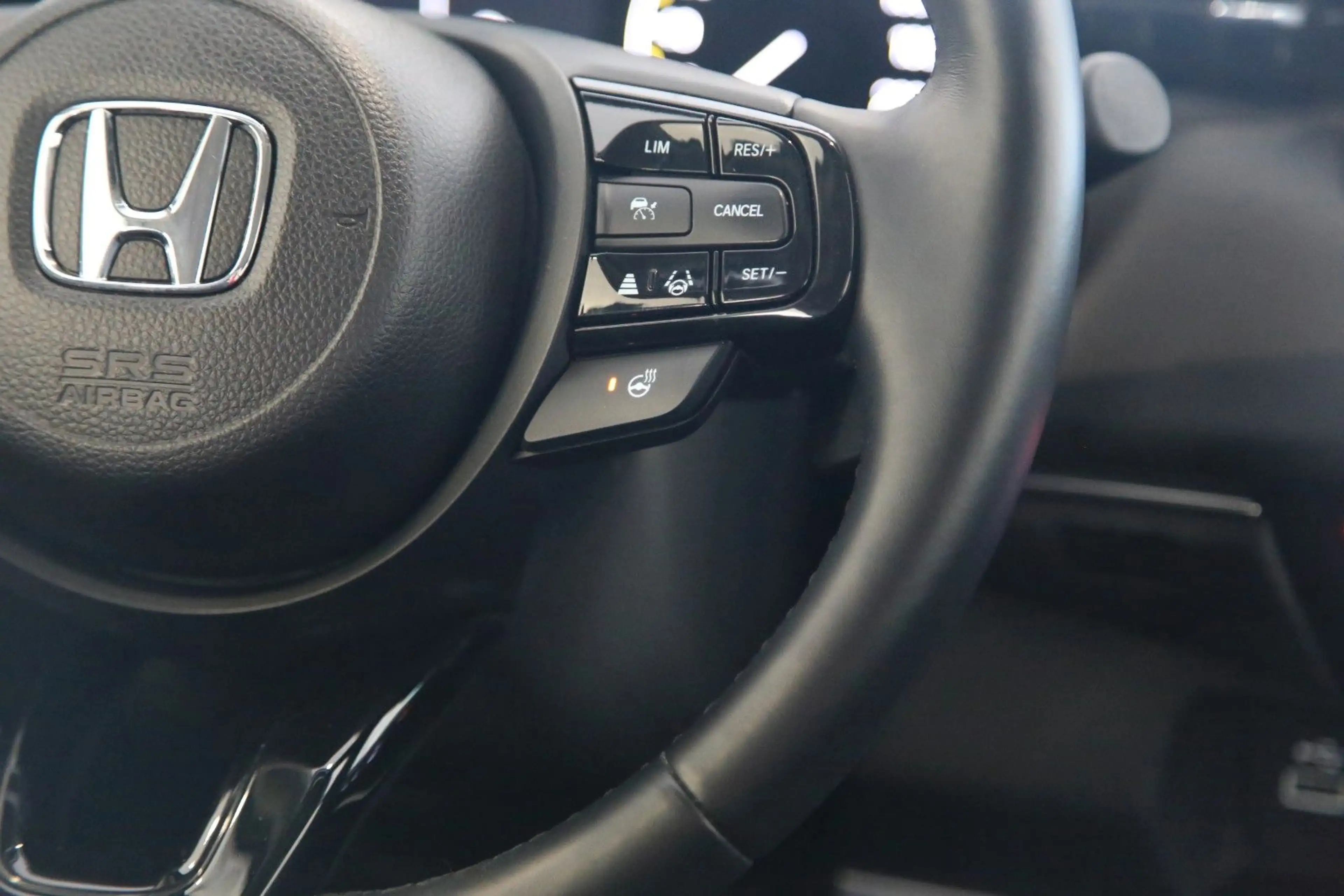 Honda HR-V Advance RFK LHZ elektr. Heckklappe Navi SHZ — photo 15
