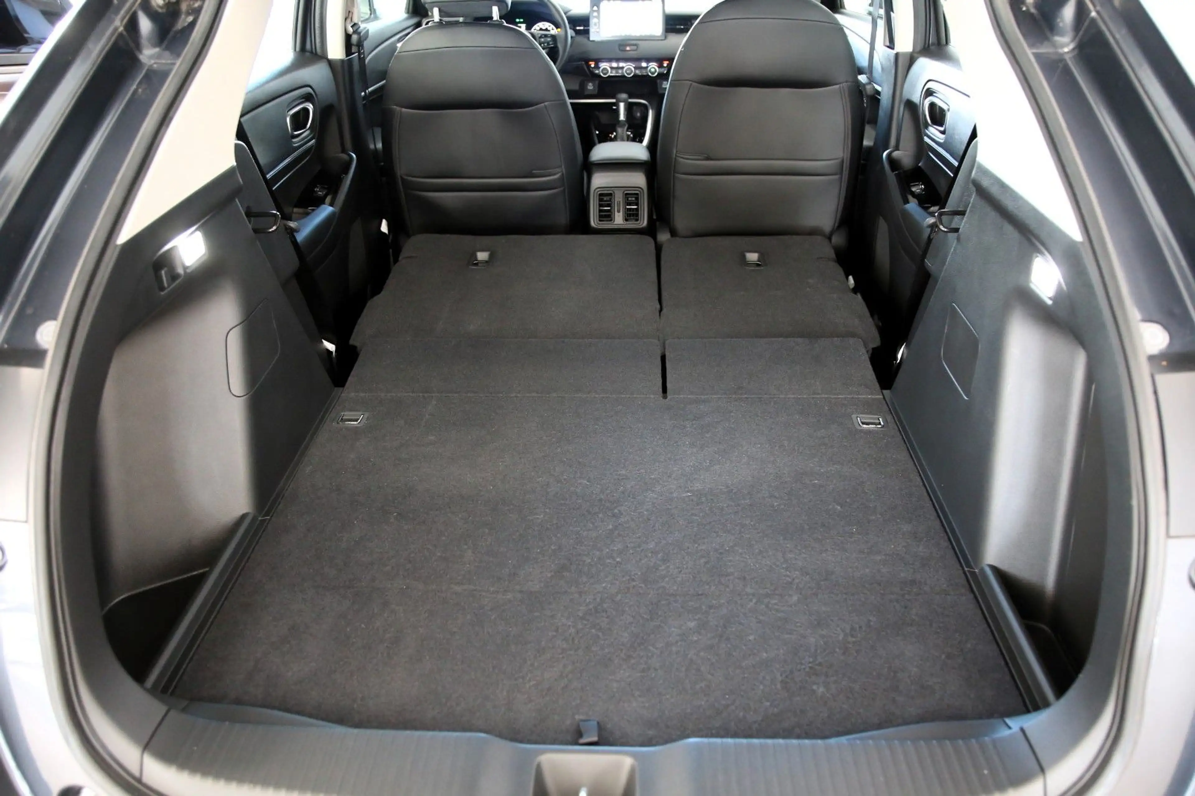 Honda HR-V Advance RFK LHZ elektr. Heckklappe Navi SHZ — photo 8