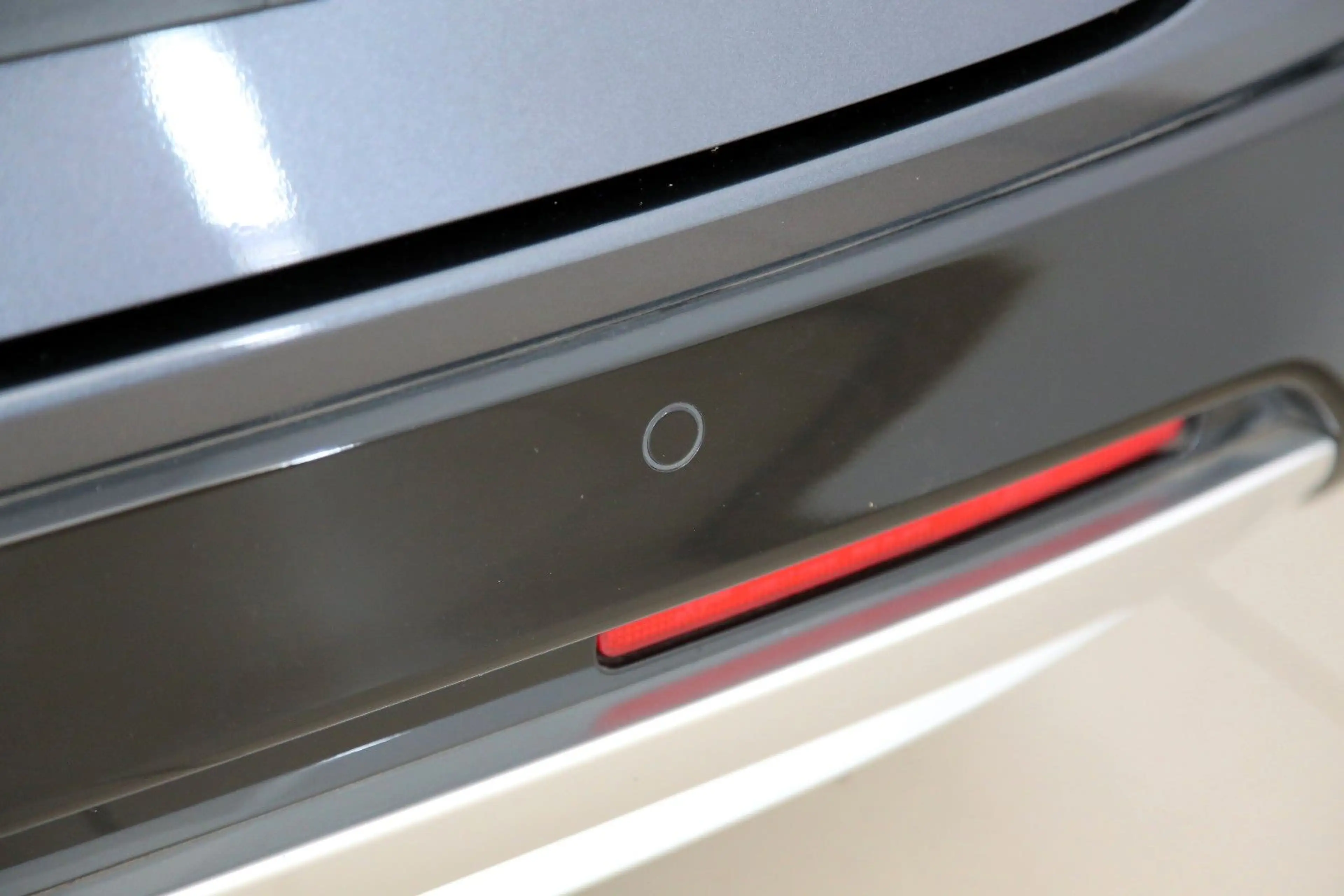 Honda HR-V Advance RFK LHZ elektr. Heckklappe Navi SHZ — photo 27
