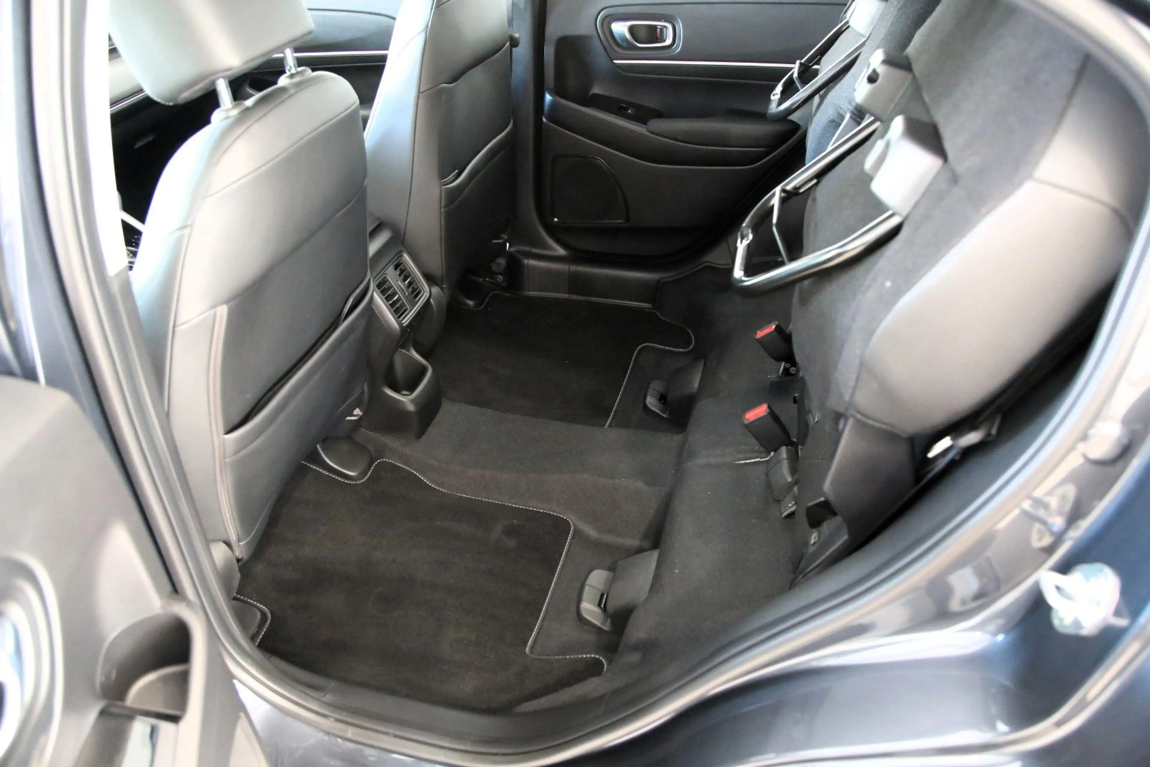 Honda HR-V Advance RFK LHZ elektr. Heckklappe Navi SHZ — photo 6