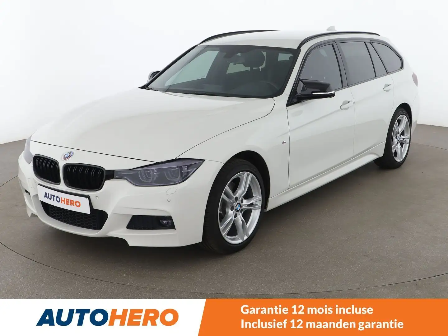 BMW 330 330i xDrive M Sport Blanc - 1
