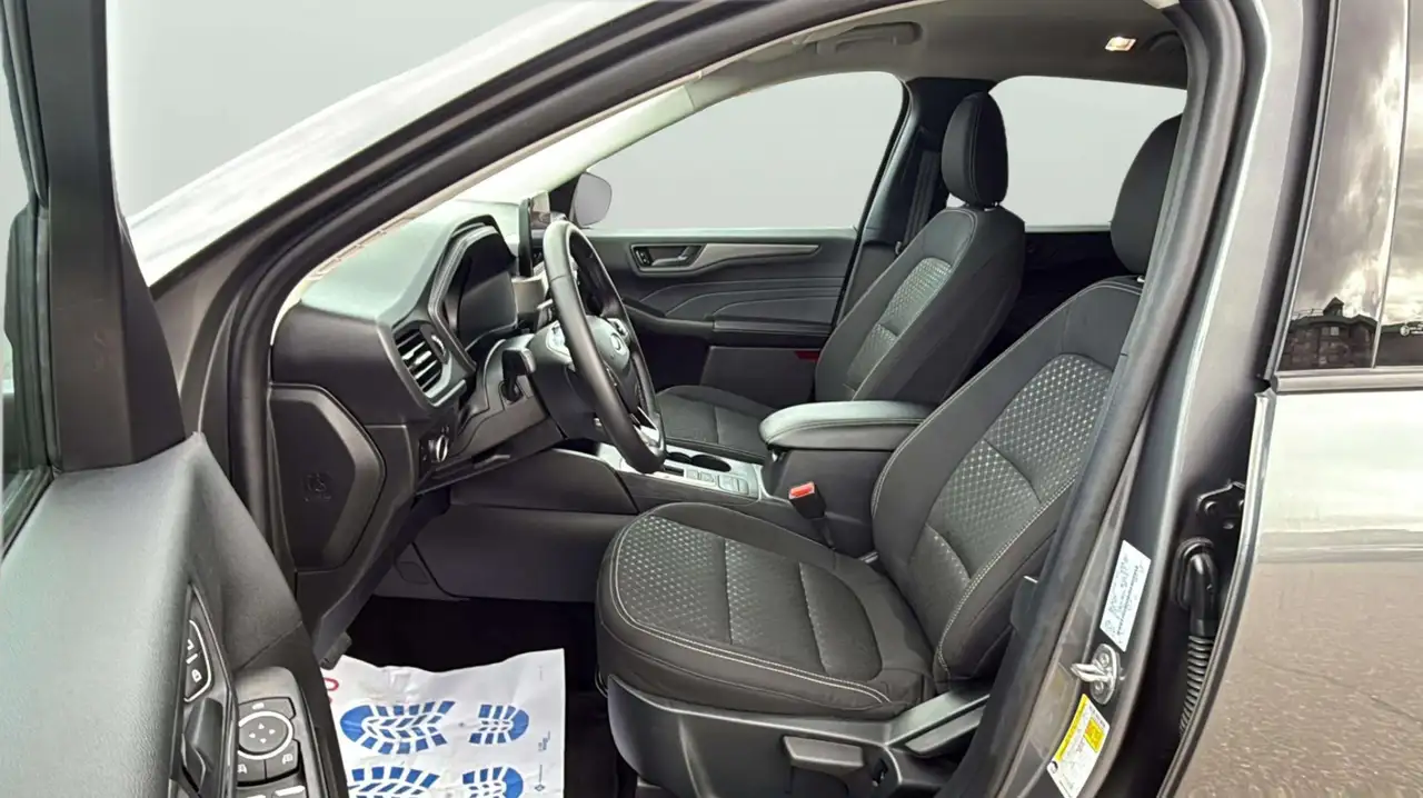 Ford Escape снимка Ford Escape