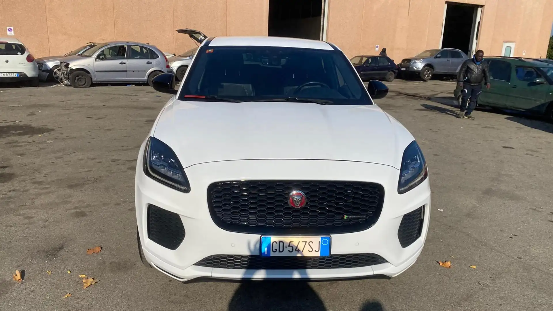 Jaguar E-Pace E-Pace 2017 2.0d i4 R-Dynamic S awd 180cv auto my19 - 1