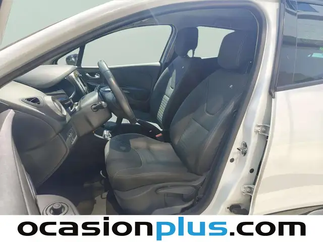 Renault Clio view 10