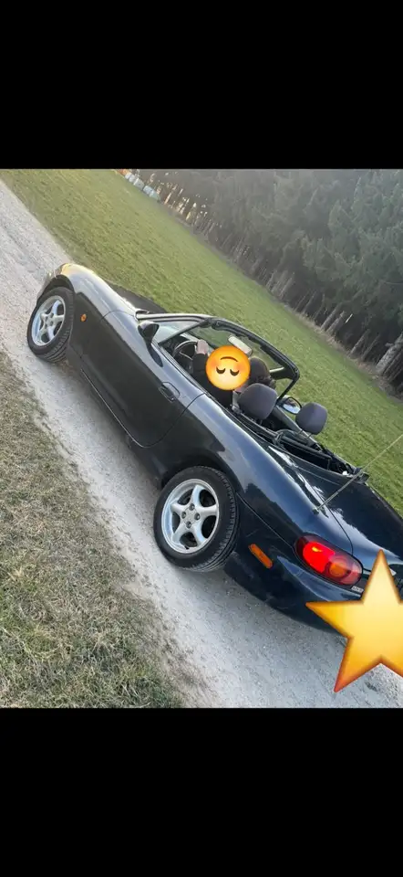 Mazda MX-5 1.6i 16V, foto 1