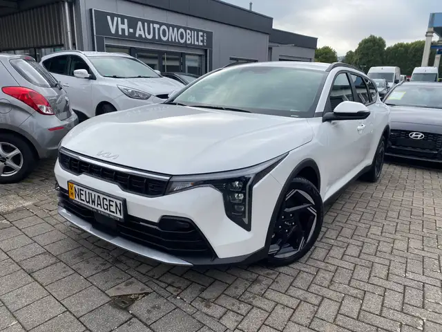 Kia K4