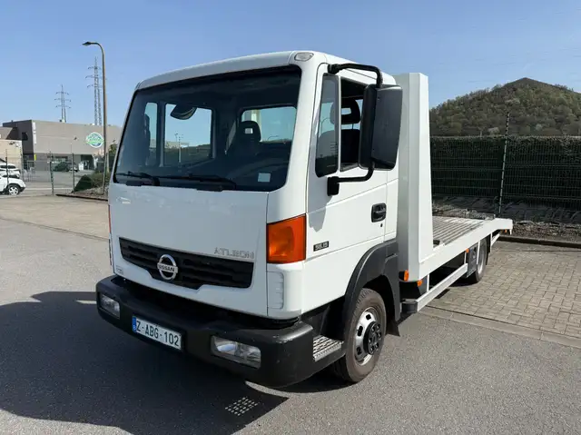 Nissan ATLEON 43000KM!!!! ETAT NEUF PRET A IMMATRICULE