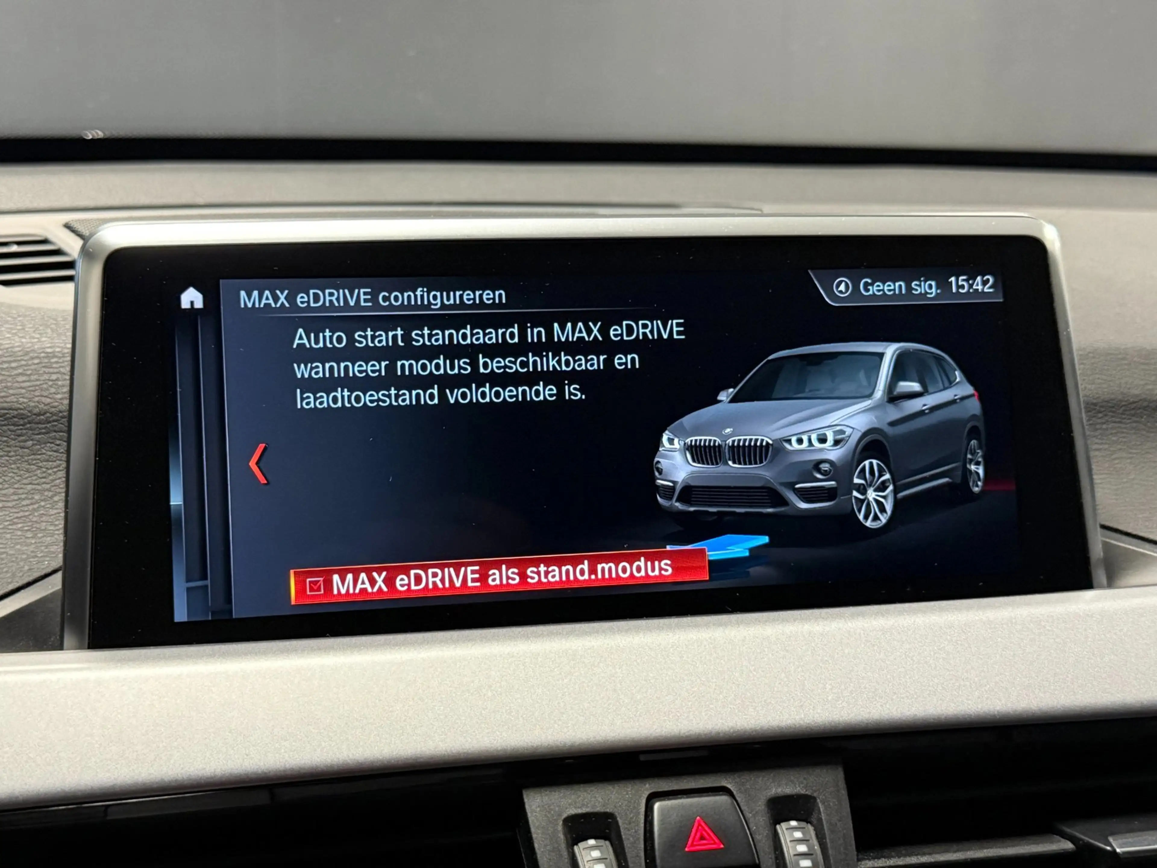 BMW X1 XDrive25e|TREKHAAK|PDC|CAMERA|KEYLESS|LEDER|ACC|ST — photo 36