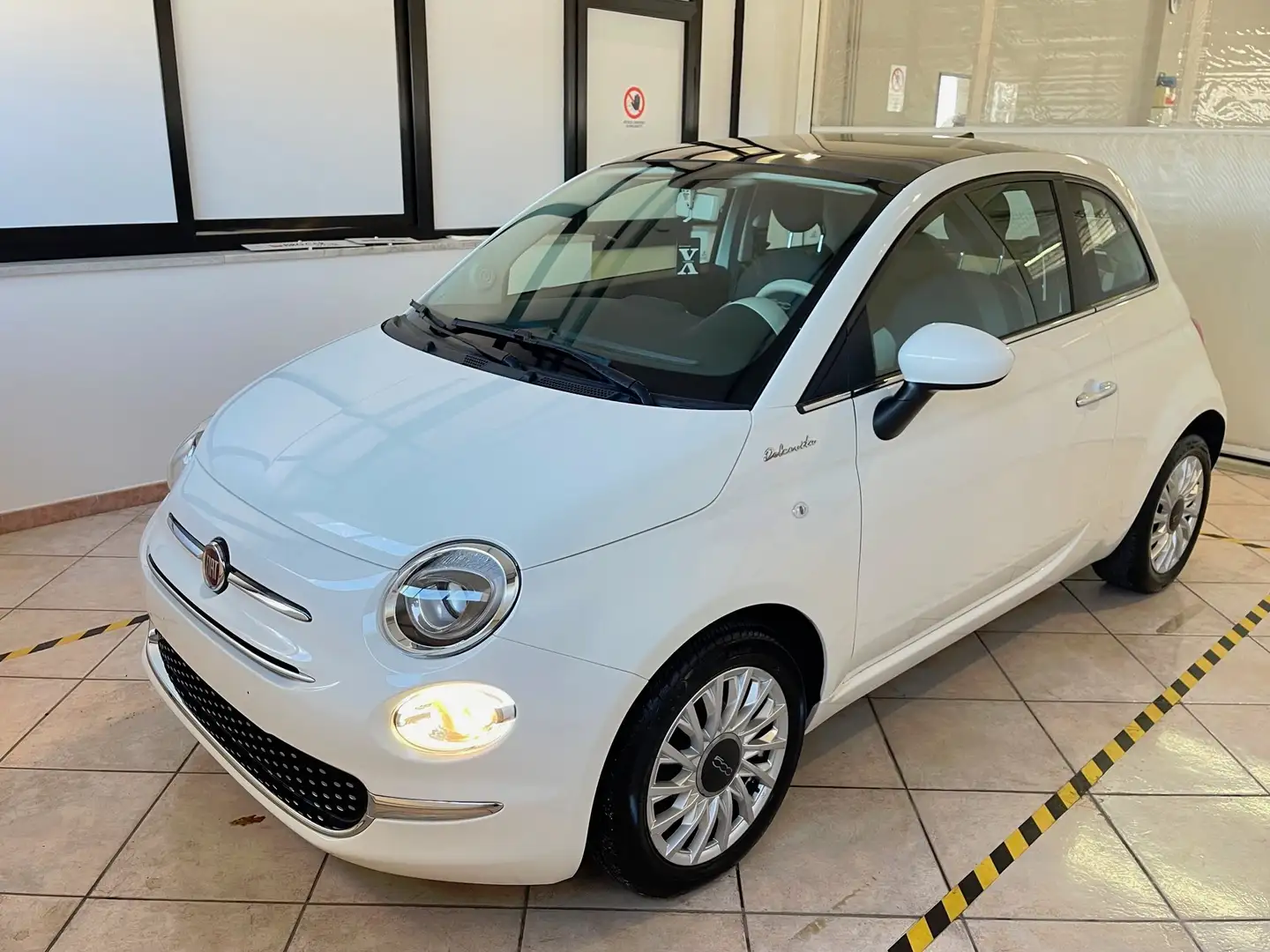 Fiat 500 500 1.0 hybrid Dolcevita 70cv Bianco - 1