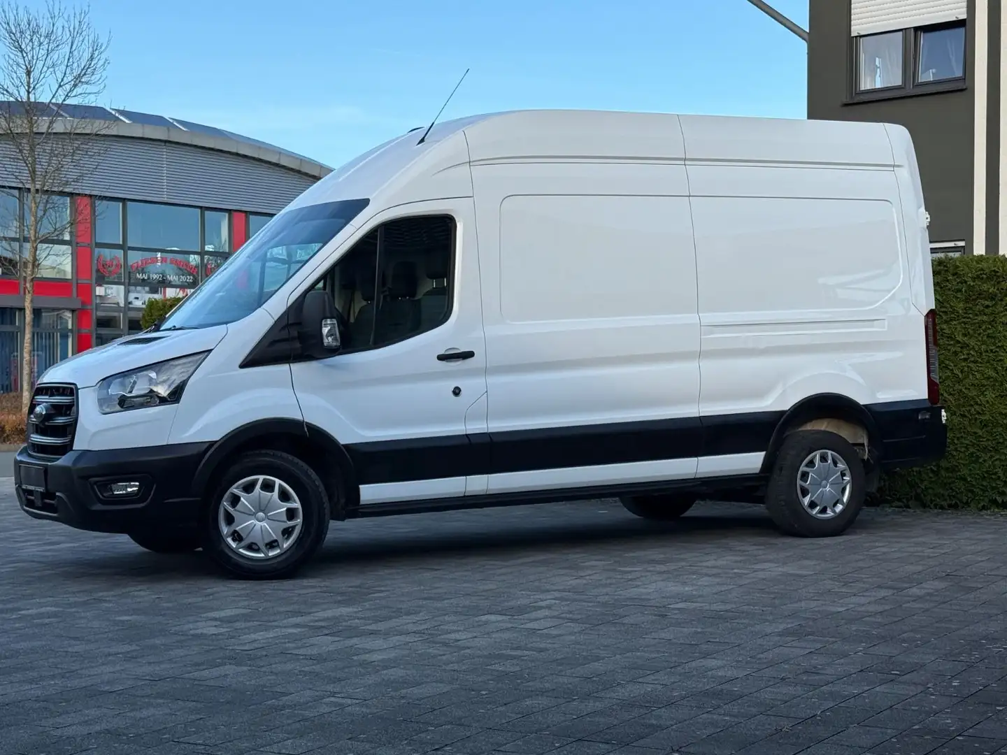 Ford Transit Kasten 350 L3H3 Trend *L3H3 Extrahoch* Weiß - 1