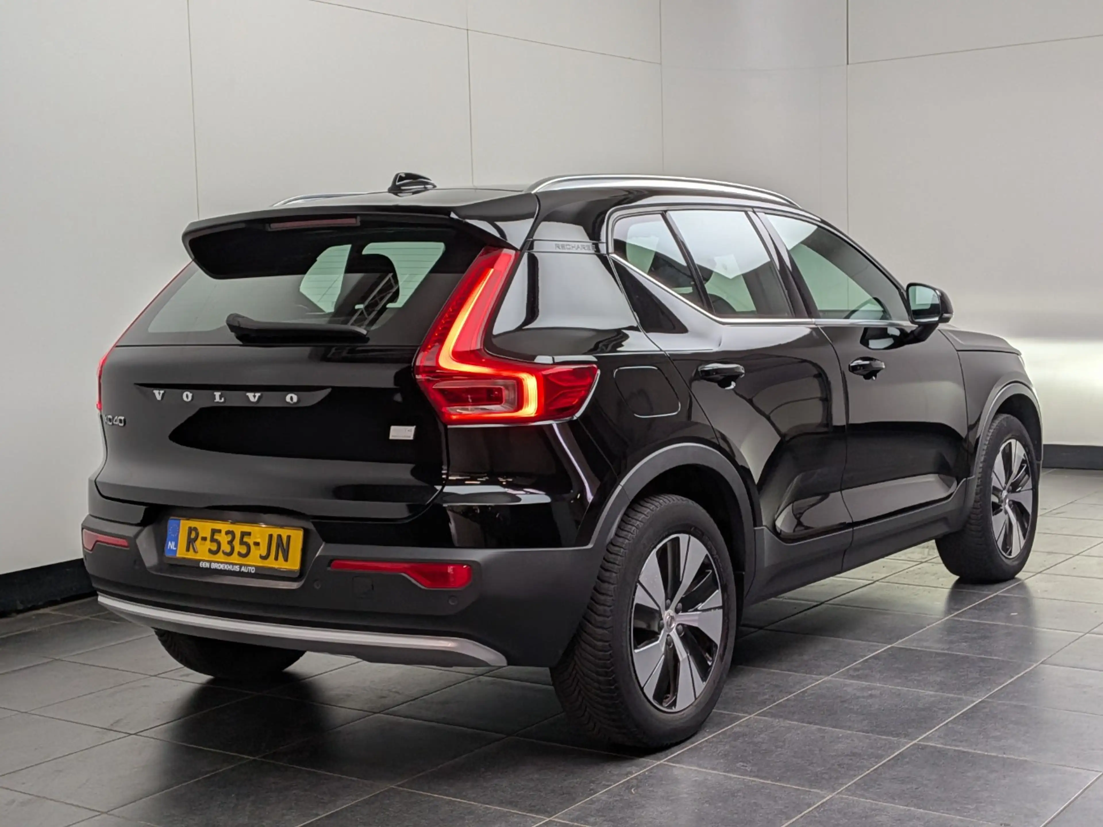 Volvo XC40 1.5 T4 Plug-in hybrid Plus Bright | Trekhaak | Pil — photo 4