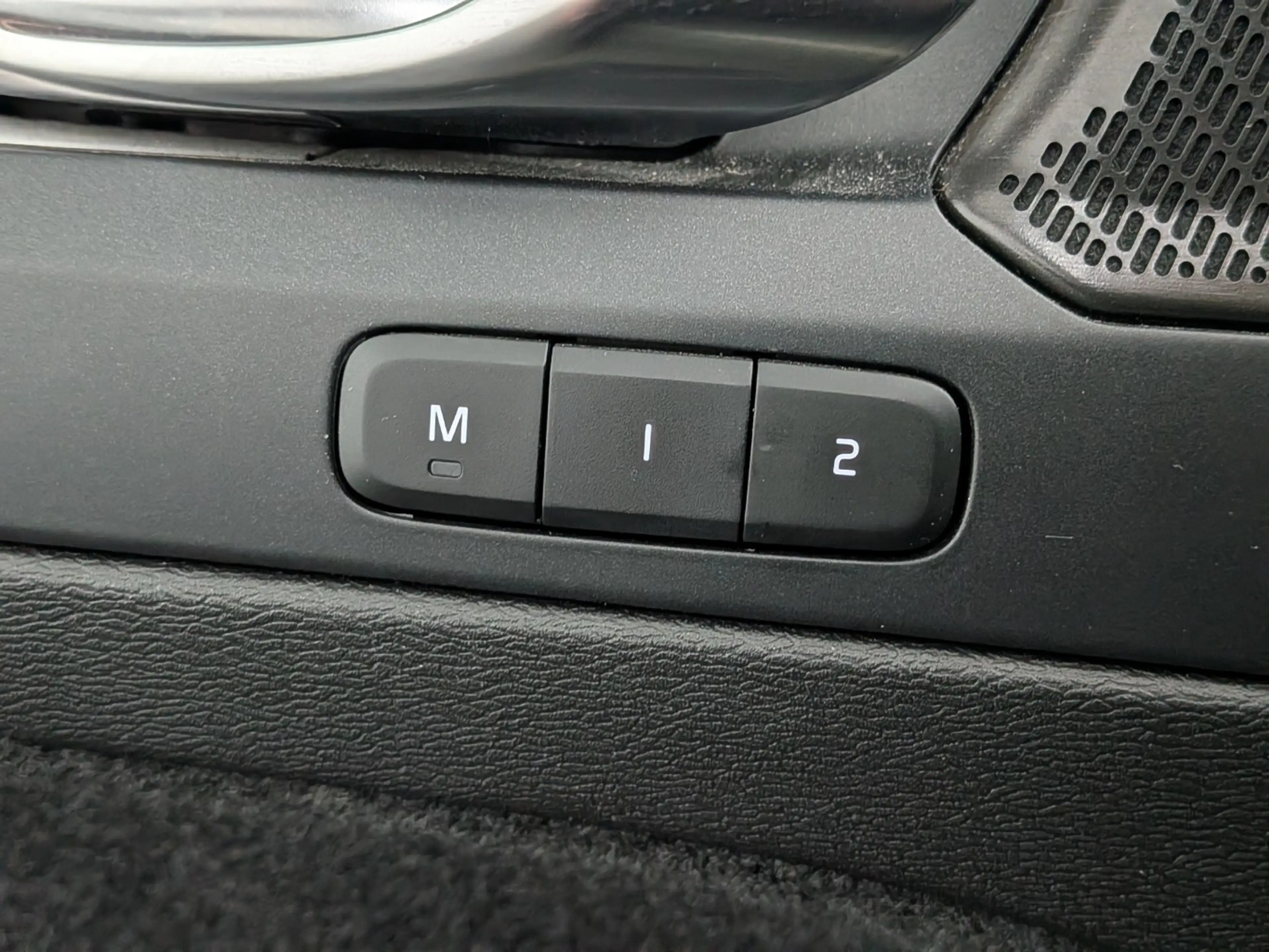 Volvo XC40 1.5 T4 Plug-in hybrid Plus Bright | Trekhaak | Pil — photo 8