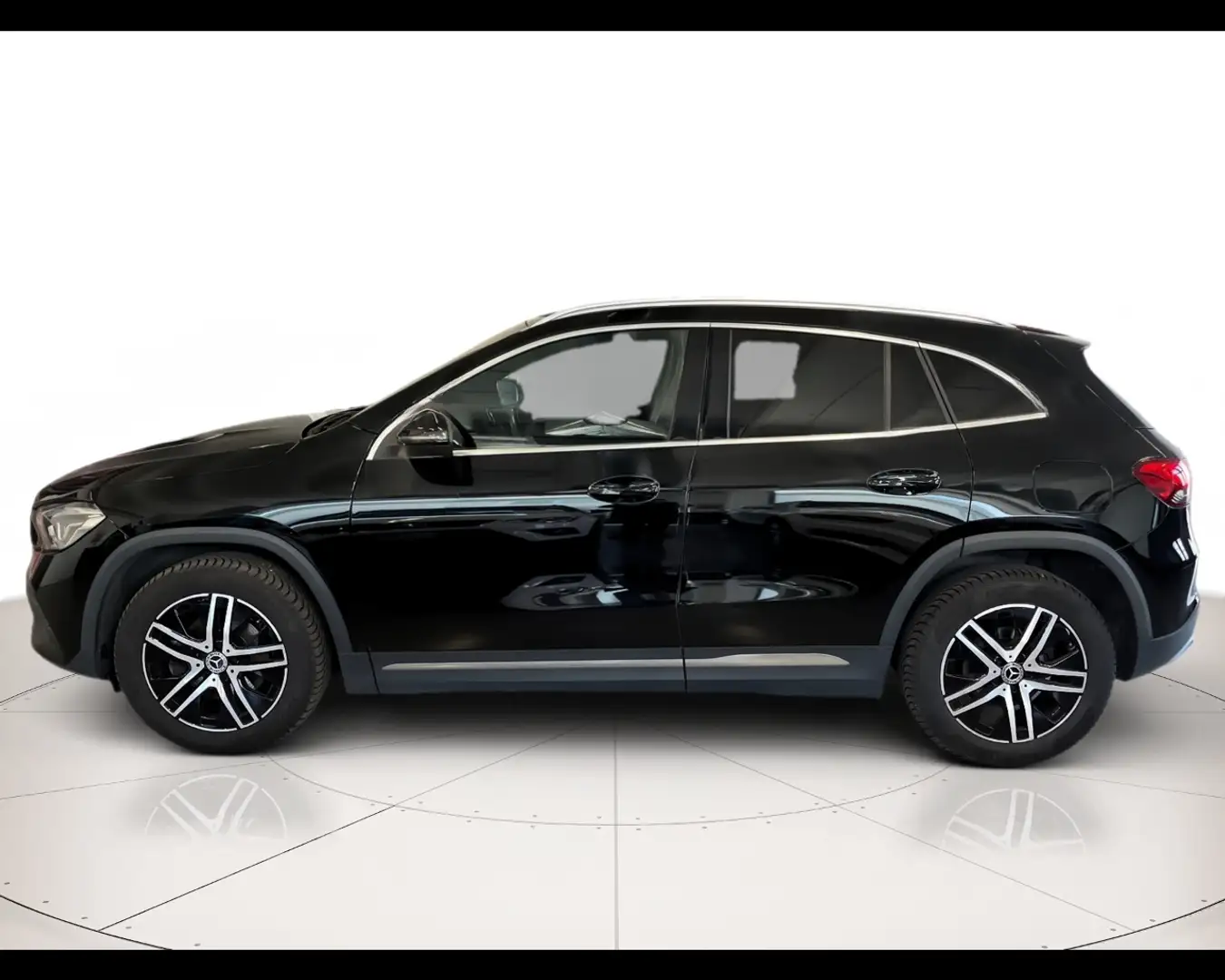 Mercedes-Benz GLA 200 200d 4matic Sport Plus auto Nero - 2