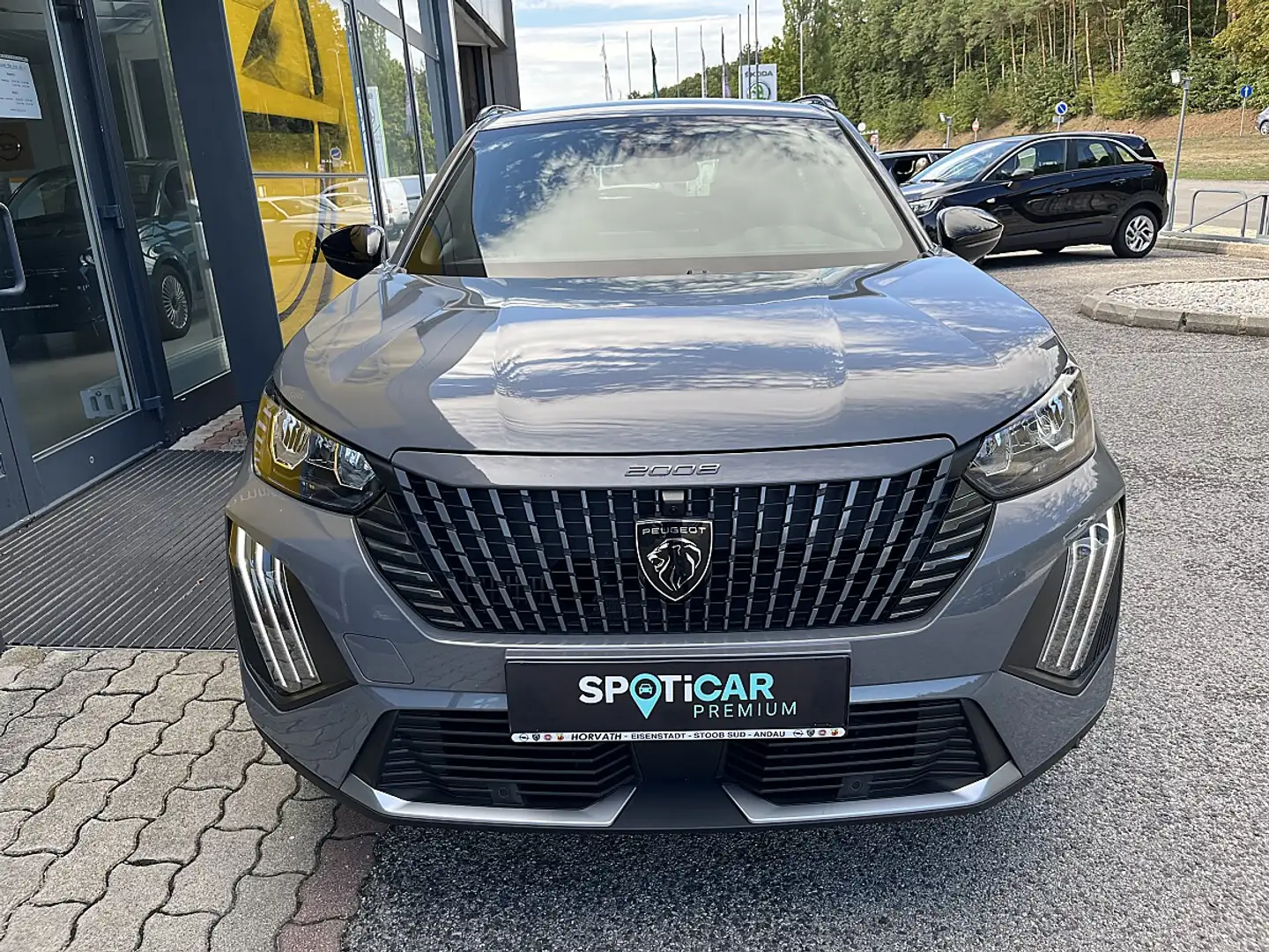 Peugeot 2008 Hybrid 145 e-DCS6 Allure!TOP ANGEBOT! Grau - 2