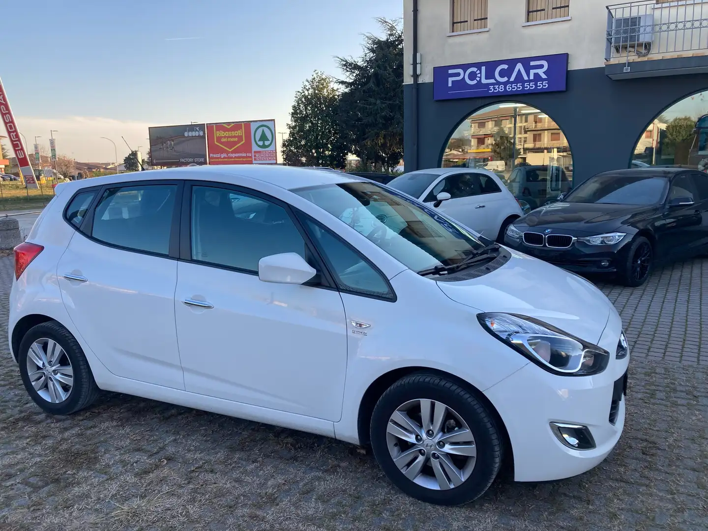 Hyundai iX20 1.4 crdi Comfort 90cv NEOPATENTATI Bianco - 1
