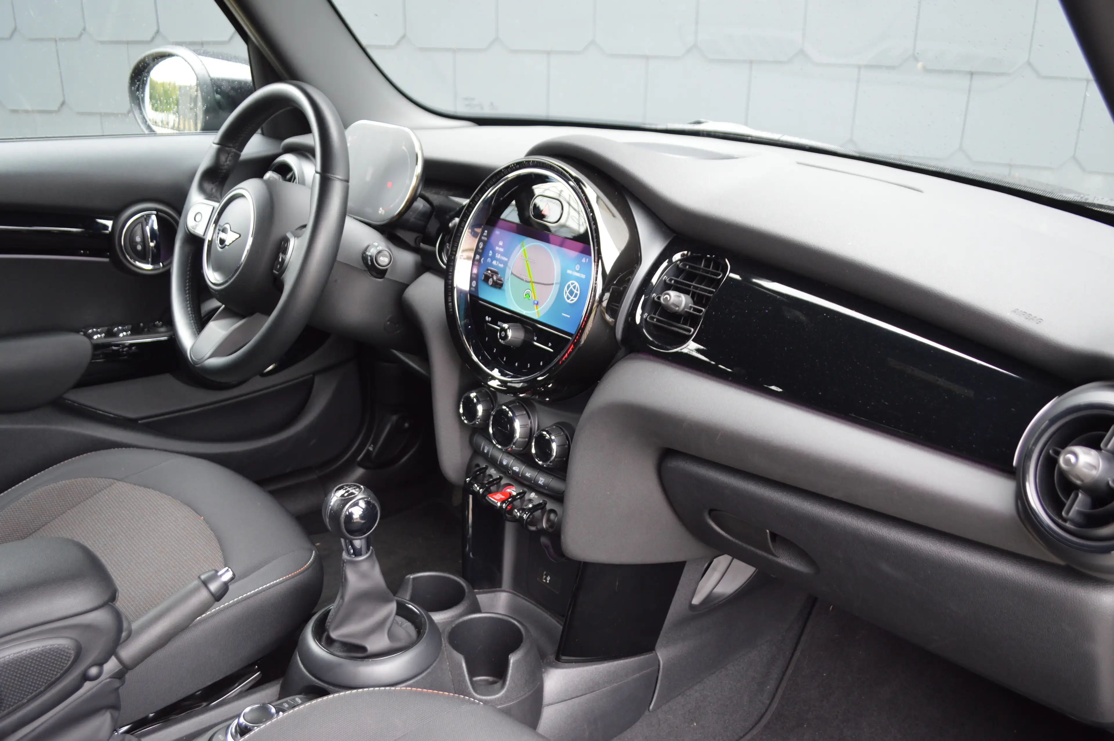 MINI One 1HAND FULL CARNET MINI NAVI CARPASS CARPLAY — photo 6