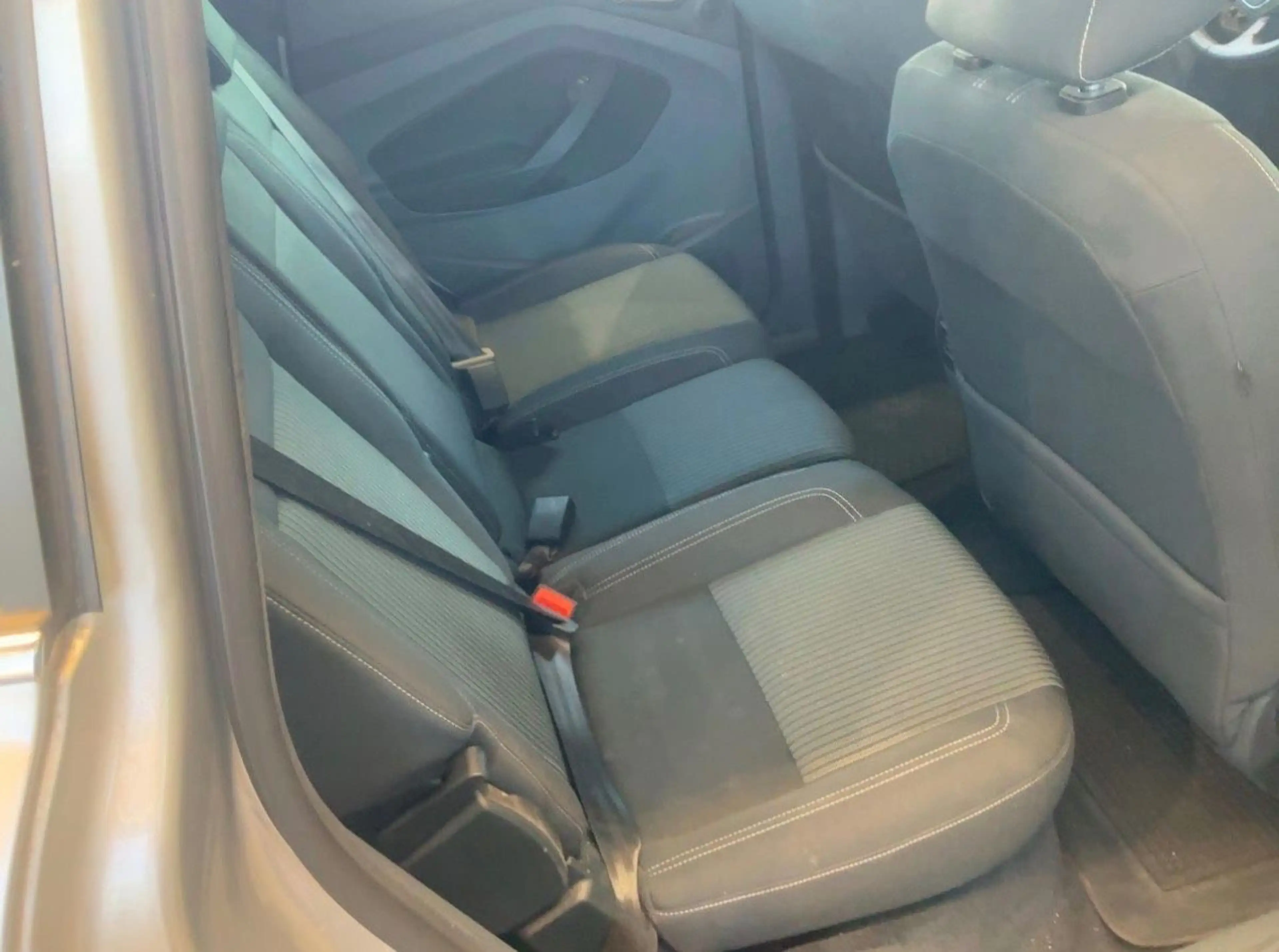 Ford C-Max 1.6 Titanium NAVI Kamera SHZ Tempomat — photo 11