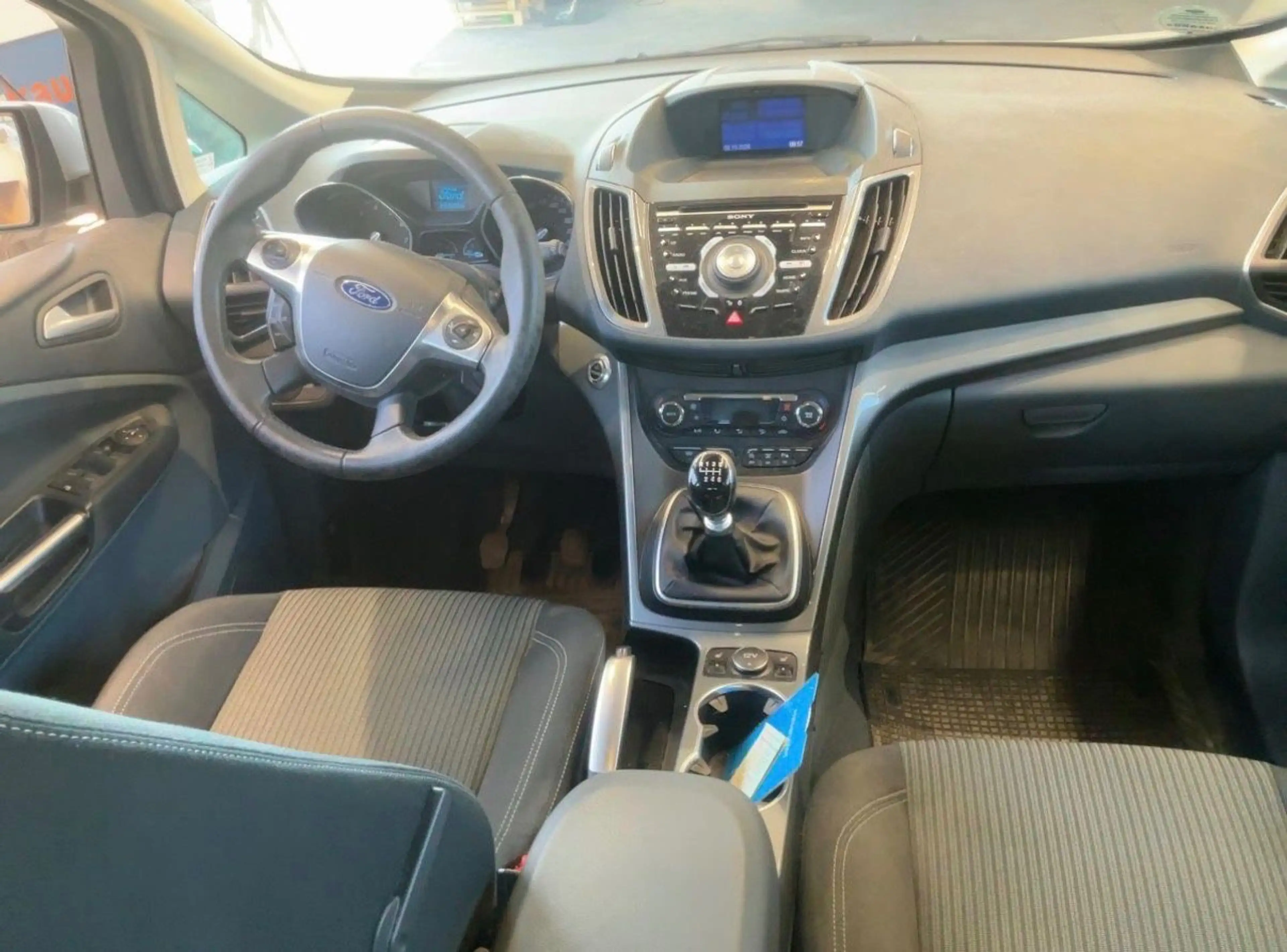 Ford C-Max 1.6 Titanium NAVI Kamera SHZ Tempomat — photo 9