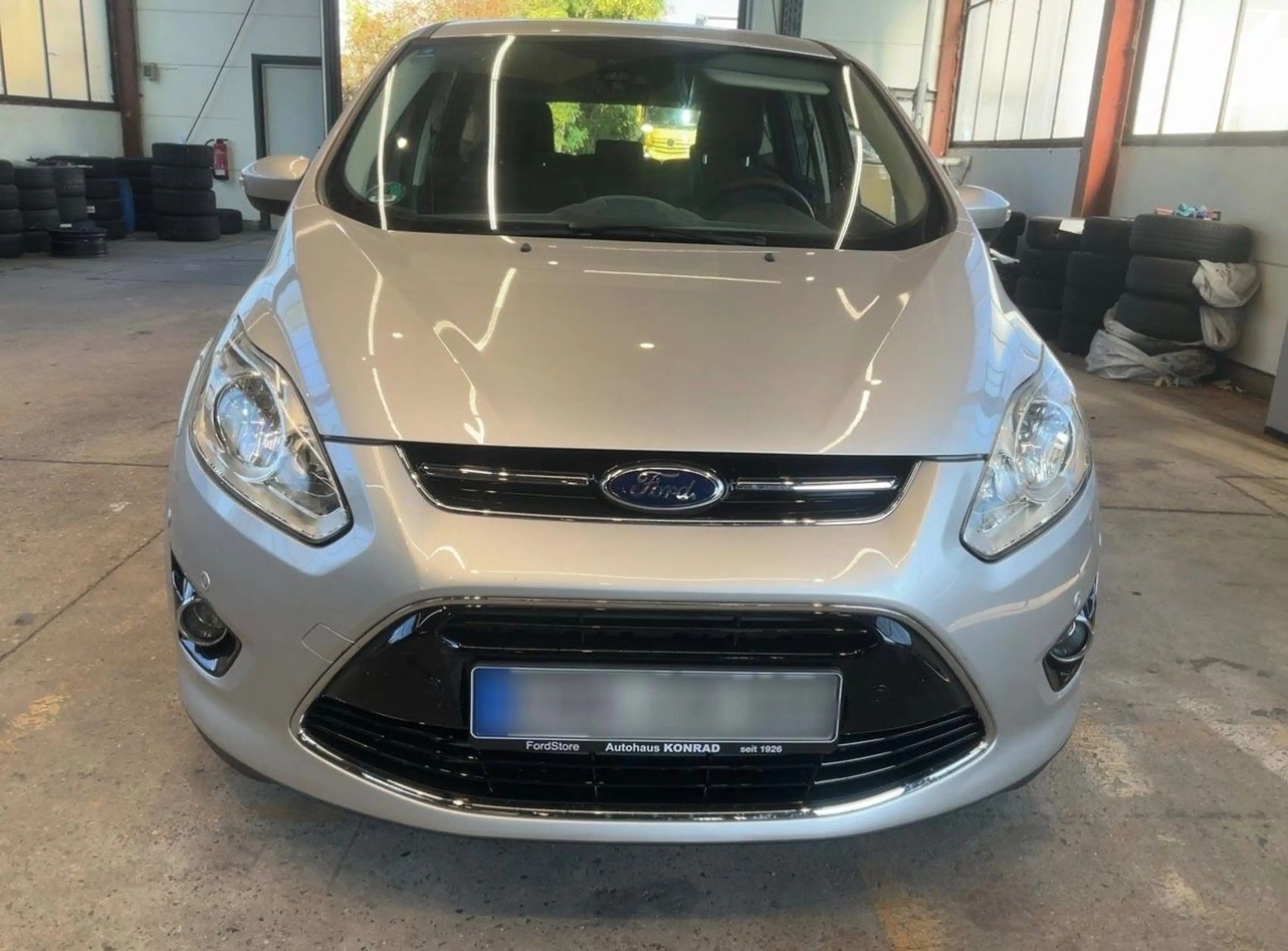 Ford C-Max 1.6 Titanium NAVI Kamera SHZ Tempomat — photo 8