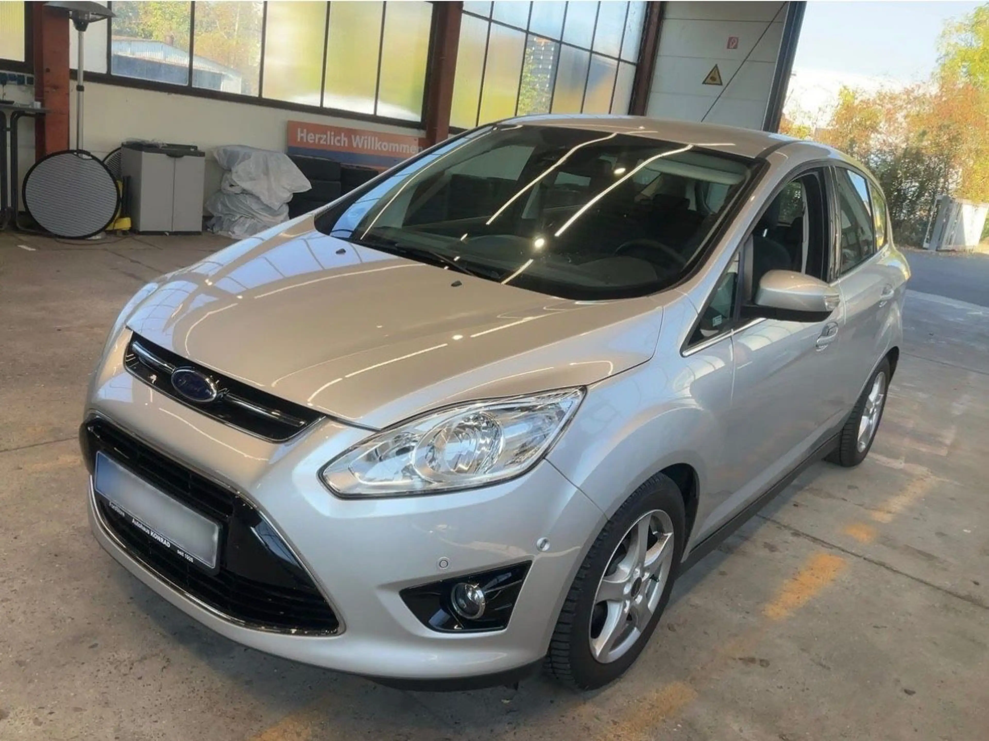 Ford C-Max 1.6 Titanium NAVI Kamera SHZ Tempomat