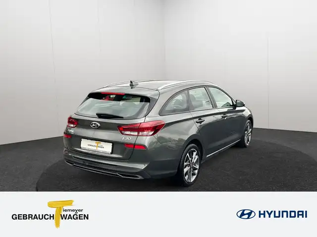 Hyundai I30 view 5