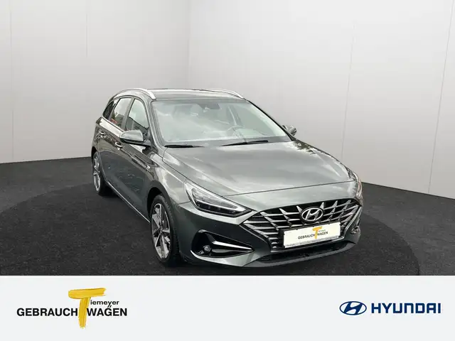 Hyundai I30 view 3