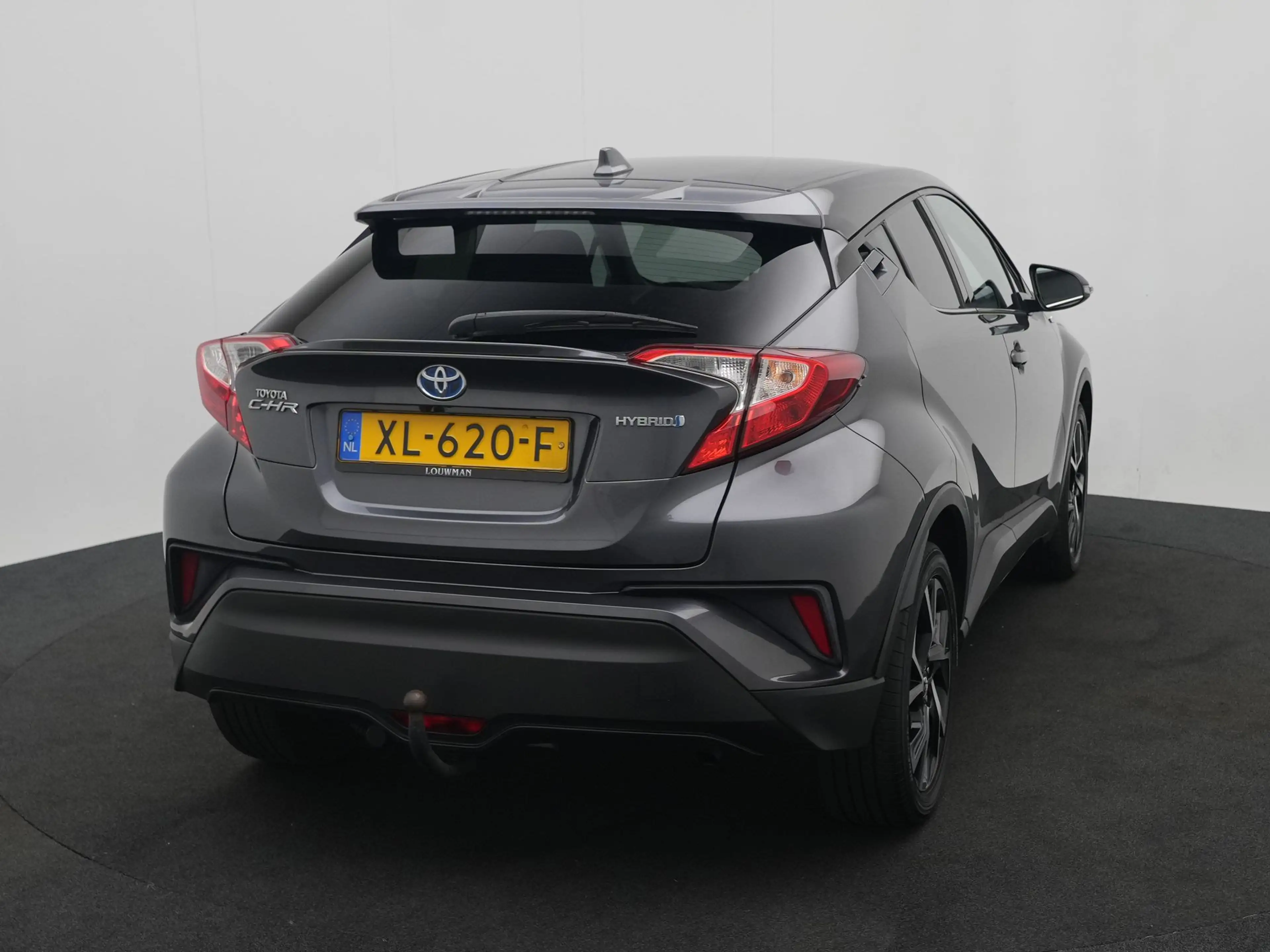 Toyota C-HR 1.8 Hybrid Dynamic — photo 12