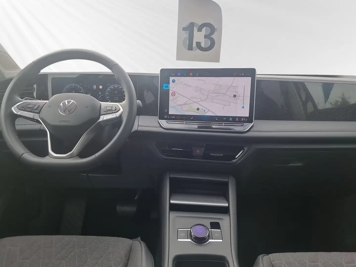 Volkswagen Tiguan NEW MODEL 15 ETSI DSG 150PK KEY/NAV/18/IQDRIVE-29% Grijs - 2