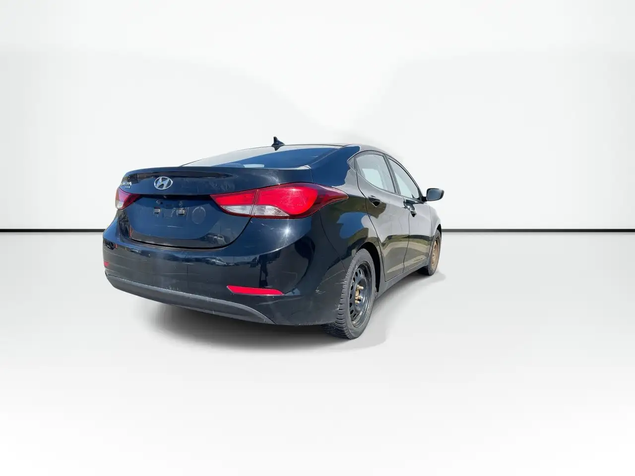 Hyundai ELANTRA снимка Hyundai ELANTRA
