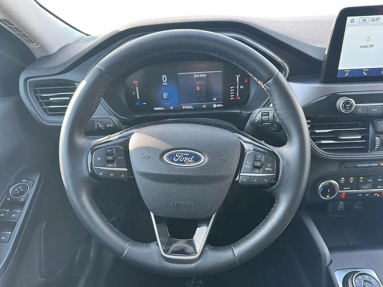 Ford Escape снимка Ford Escape