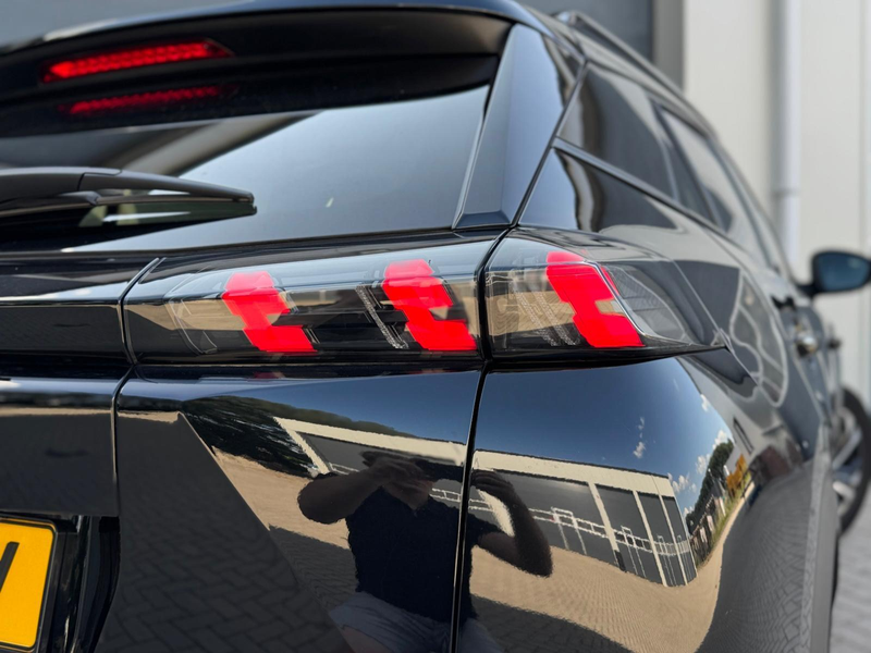 Peugeot 2008 1.2 PureTech Allure | Nieuwe D-Riem | Full LED | C — photo 26