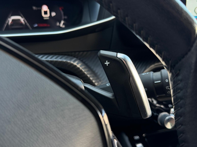 Peugeot 2008 1.2 PureTech Allure | Nieuwe D-Riem | Full LED | C — photo 29
