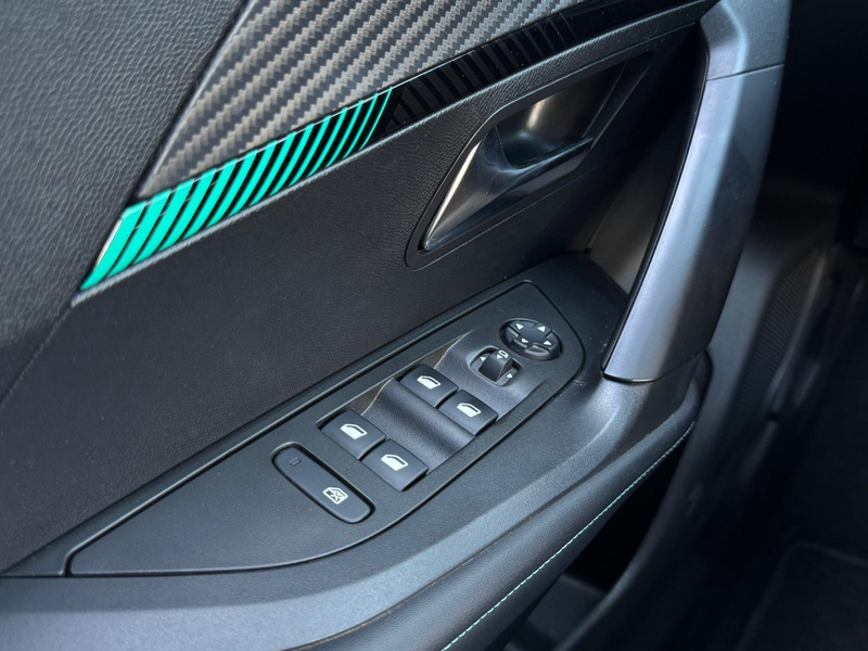Peugeot 2008 1.2 PureTech Allure | Nieuwe D-Riem | Full LED | C — photo 21