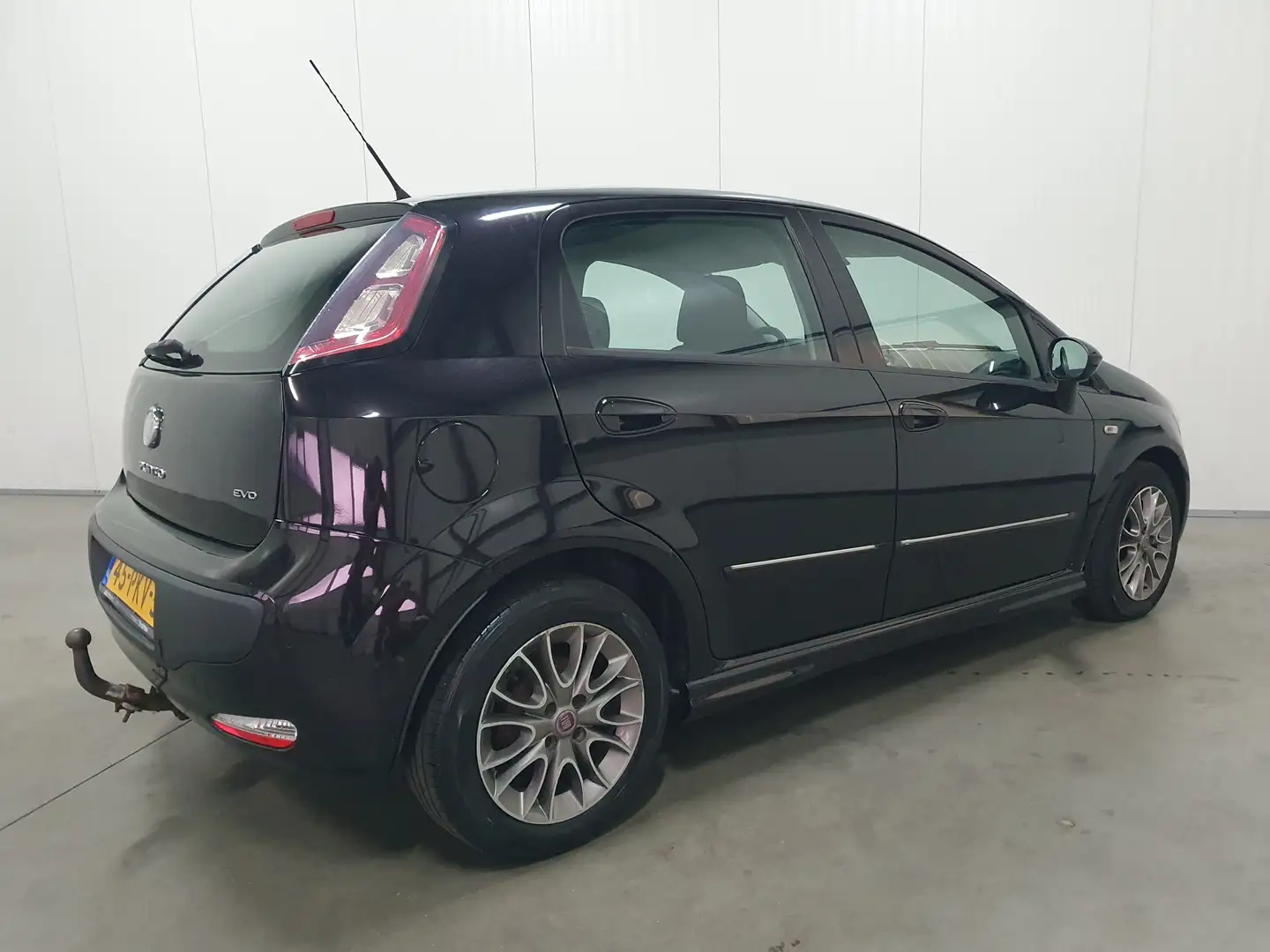 Fiat Punto Evo 1.3 M-Jet Dynamic AIRCO/CRUISE/LMV Zwart - 2
