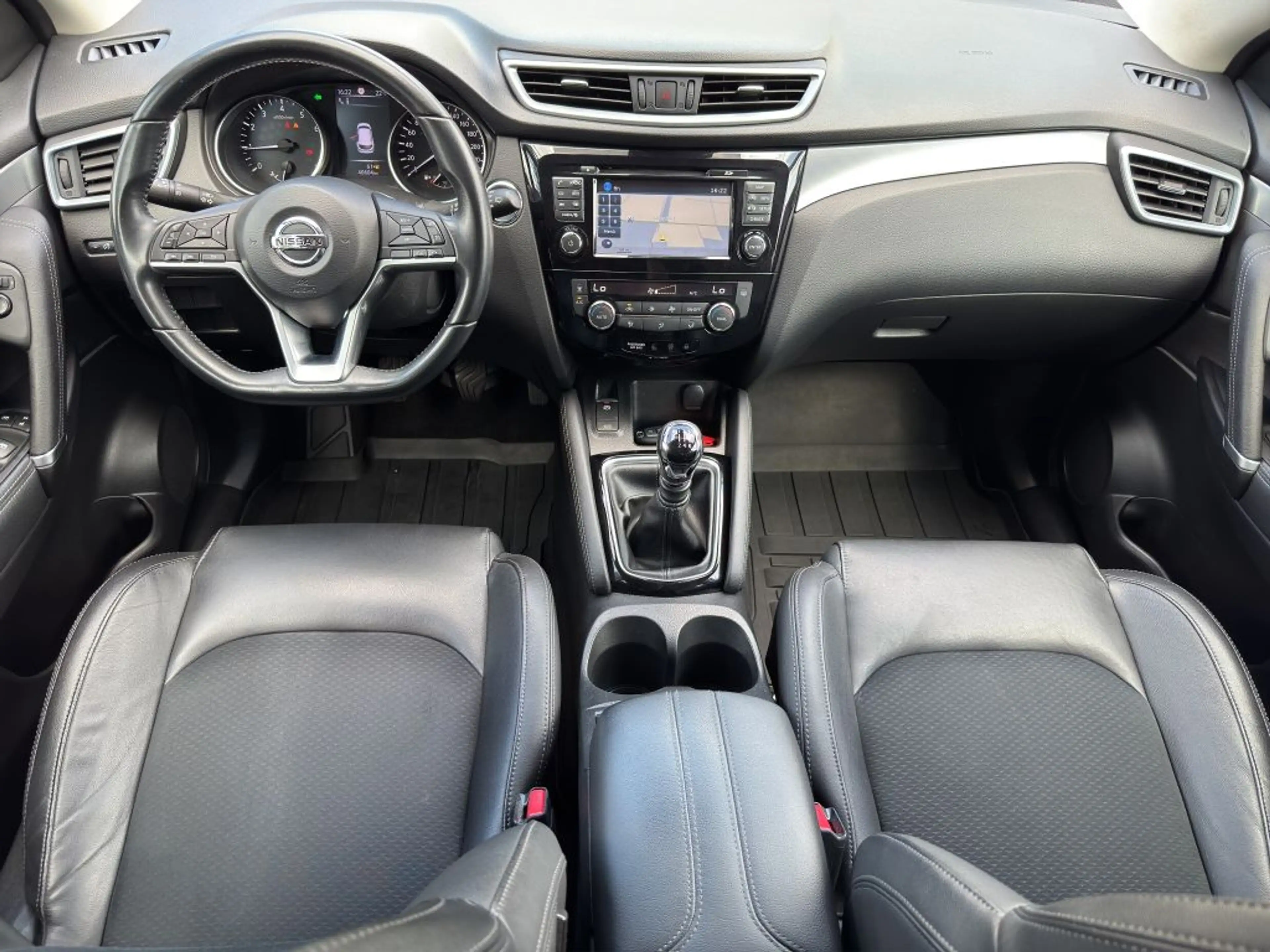 Nissan Qashqai 1.2 DIG-T TEKNA *Safety-Shield+Glasdach* — photo 13